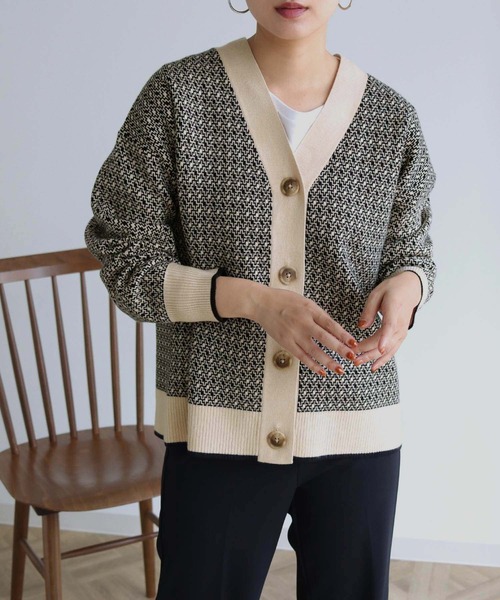 HER CLOSET(ハークローゼット)の「【shemoshelly】ビッグシルエットジャガードニットカーディガン(カーディガン/ボレロ・レディース・ブラック/ブラウン/レンガ・M)」の10枚目の写真