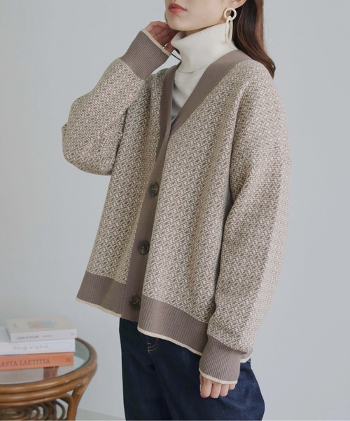 HER CLOSET(ハークローゼット)の「【shemoshelly】ビッグシルエットジャガードニットカーディガン(カーディガン/ボレロ・レディース・ブラック/ブラウン/レンガ・M)」の19枚目の写真