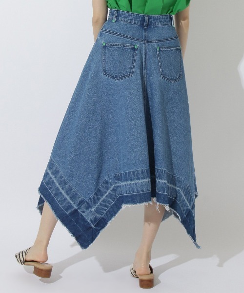 REDYAZEL（レディアゼル）の「デニムイレヘムフレアスカート（デニムスカート・レディース・オフホワイト/ブルー/ネイビー・SMALL/MEDIUM）」の13枚目の写真