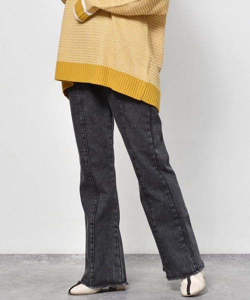 RETRO GIRL（レトロガール）の「フレアパンツ（デニムパンツ・レディース・ブラック/オフホワイト/インディゴブルー/ケミカルウォッシュ・M/L）」の21枚目の写真