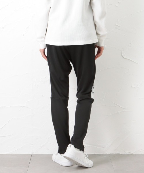 Mac-House(マックハウス)の「LARKiNS ラーキンス ロゴテープ使いトラックパンツ(その他パンツ・メンズ・ブラック・M/L/XL)」の7枚目の写真