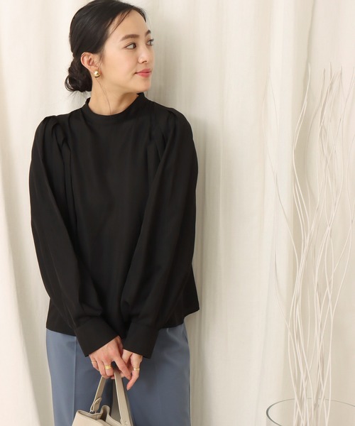 libelle more（リベル モア）の「バッグリボンショルダー　タックブラウス（シャツ/ブラウス・レディース・ブラウン/アイボリー/ブラック・M/L）」の4枚目の写真