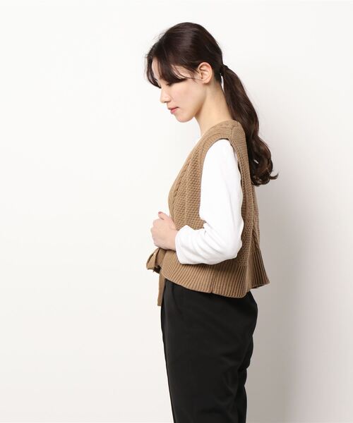 Samansa Mos2（サマンサ モスモス）の「ケーブルカノコニットビスチェ