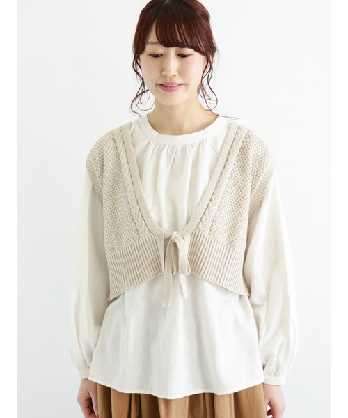 Samansa Mos2(サマンサ モスモス)の「ケーブルカノコニットビスチェ(ニット/セーター・レディース・ベージュ/グレー/モカ/チャコール・フリ-)」の4枚目の写真