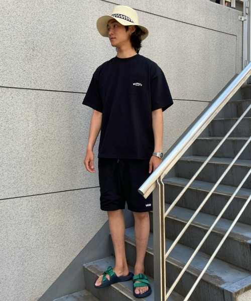 DC(ディーシー)の「【ムラサキスポーツ別注】DC/ディーシー オーバーサイズ バックロゴ/ポケットTシャツ DST222027M(Tシャツ/カットソー・メンズ・ブラック/ホワイト/グレー・XL/2XL/M/L)」の18枚目の写真