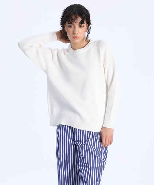 INED（イネド）の「クルーネックニット（ニット/セーター・レディース・オフホワイト/その他/イエロー・9号）」の2枚目の写真