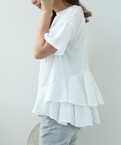 INTERPLANET（インタープラネット）の「ＢＡＣＫフリル異素材プルオーバー（Tシャツ/カットソー・レディース・ブラック/オフホワイト・FREE）」の13枚目の写真