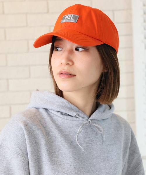 MEI（メイ）の「【MEI/メイ】ワンポイントロゴ ベースボールキャップ（キャップ・メンズ・ホワイト/ブラック/ダークグリーン/ベージュ/ネイビー/オレンジ/ブルー/ライトグリーン/マスタード・98/94）」の13枚目の写真