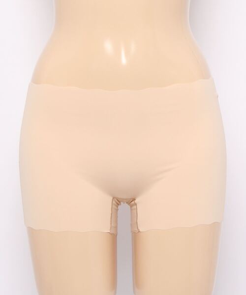 CLEA（クレア）の「シームレスペチコート（インナーウェア/肌着・レディース・ブラック/ベージュ・FREE）」の4枚目の写真