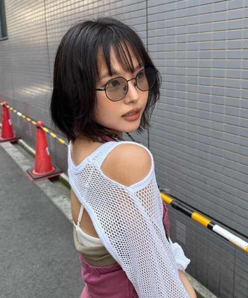 Ray BEAMS(レイビームス)の「NOEYEDIA / サングラス "NE425"(サングラス・レディース・ブラウン/ライトグレー/ブラック・FREE)」の2枚目の写真