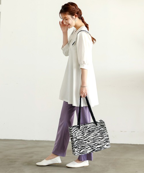 ALTROSE(アルトローズ)の「トートバッグ トパーズA4(トートバッグ・レディース・ブラック/アイボリー/レオパード/ゼブラ/ライトブルー/グレー/シルバー/カーキ・FREE)」の18枚目の写真