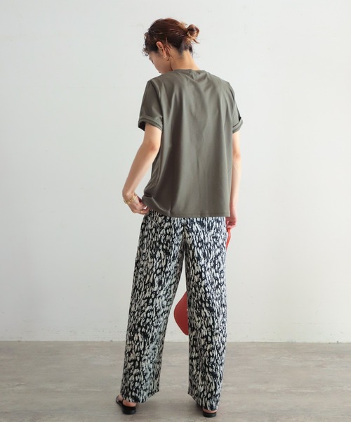 NOMBRE IMPAIR(ノンブルアンペール)の「版画風PT 半袖TEE(Tシャツ/カットソー・レディース・ホワイト/カーキ/ボルドー・FREE)」の17枚目の写真