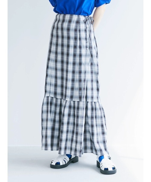 KBF（ケイビーエフ）の「KBF.チェック柄ティアードスカート（スカート・レディース・ブラック/ベージュ・FREE）」の2枚目の写真