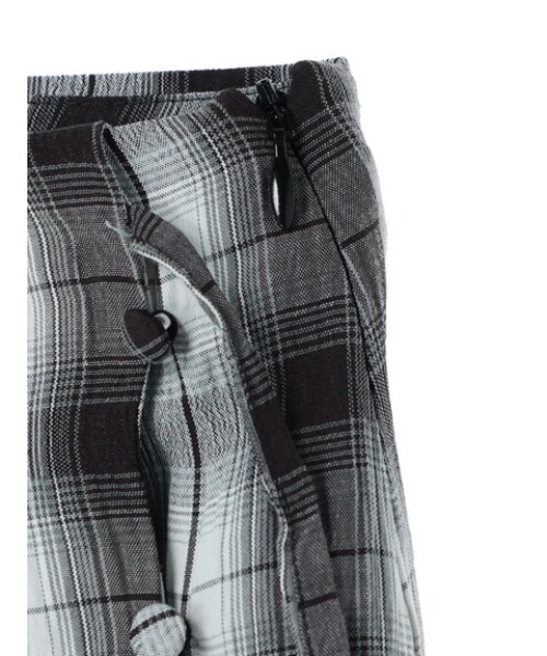 KBF（ケイビーエフ）の「KBF.チェック柄ティアードスカート（スカート・レディース・ブラック/ベージュ・FREE）」の15枚目の写真