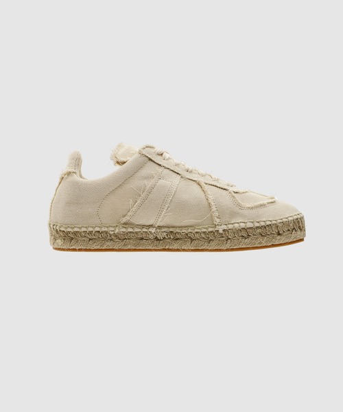 Maison Margiela（メゾンマルジェラ）の「SNEAKERS（スニーカー・レディース・グレー/ブラック・38/39/36/37）」の4枚目の写真
