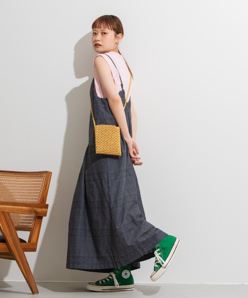 MERLOT(メルロー)の「ジオメトリック刺繍キャミワンピース(ワンピース・レディース・ホワイト/チャコールグレー/イエロー/ブルー・FREE)」の6枚目の写真