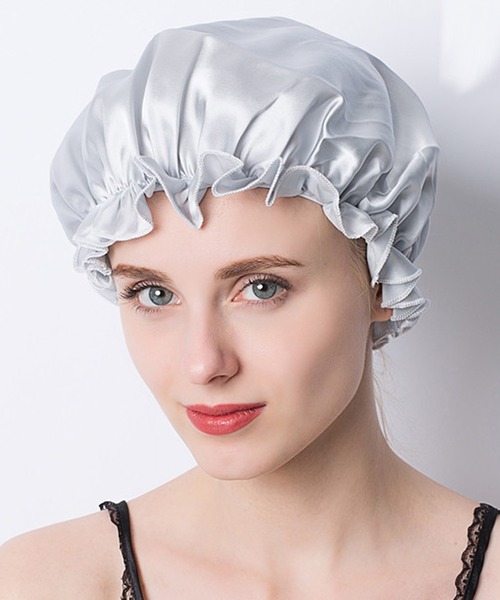 DAY CLOSET（デイ クローゼット）の「レディース 艶めくシルクのヘアナイトキャップ（キャップ・レディース・ベージュ/ブラウン/ライトグレー/ラベンダー/ブラック/ゴールド/ネイビー/サーモンピンク/ピンクベージュ・L/M）」の3枚目の写真