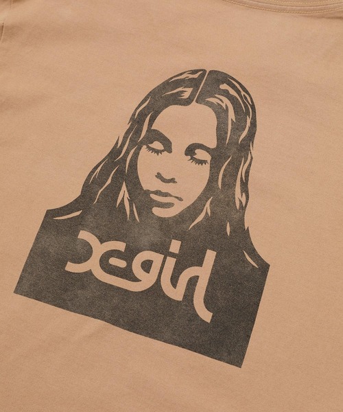 X-girl（エックスガール）の「WASHED FACE LOGO L/S TEE（Tシャツ/カットソー・レディース・ベージュ/ホワイト/チャコール・L/S/XL/M）」の15枚目の写真