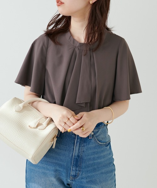 natural couture（ナチュラルクチュール）の「スカーフボータイフレア袖ブラウス（シャツ/ブラウス・レディース・グレイッシュベージュ/アイボリー/ブラウン/ミント/その他1/その他2/ネイビー・FREE）」の17枚目の写真