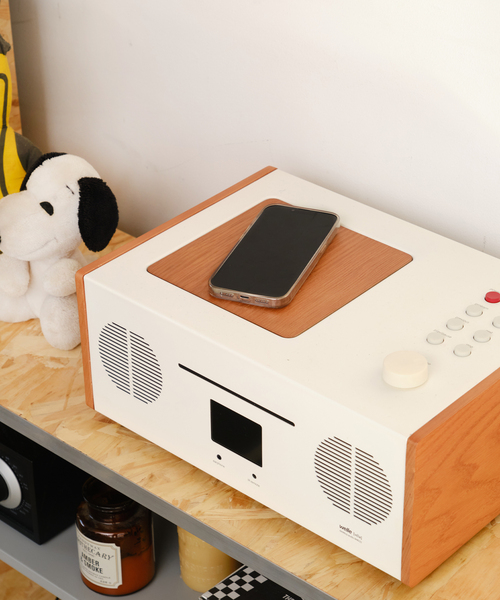 journal standard Furniture (ジャーナルスタンダードファニチャー)の「★Welle All in One W401D Bluetooth スピーカーオーディオ プレイヤー(スピーカー・レディース・チャコールグレー/ホワイト・FREE)」の4枚目の写真