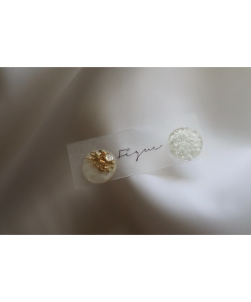 tone（トーン）の「【Figue】cercle/セルクル(MA)（ピアス（両耳用）・レディース・ホワイト/ゴールド・FREE）」の6枚目の写真