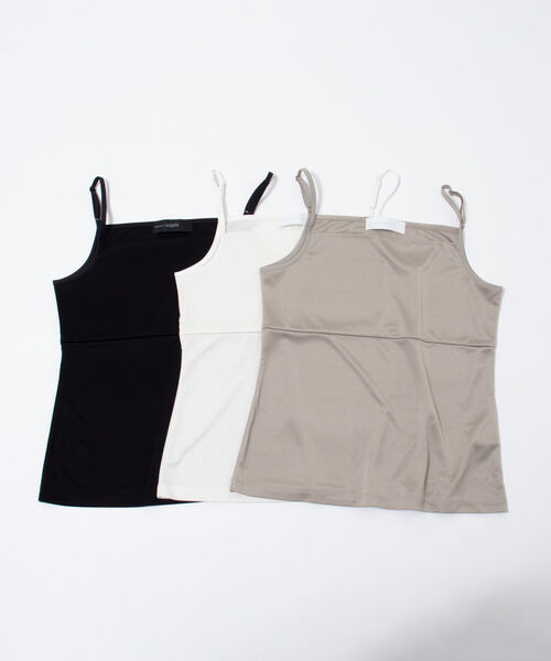 NOLLEY’S Sophi（ノーリーズソフィ）の「アジャスター付サテンスムースキャミソール（キャミソール・レディース・ブラック/アイボリー/グレイッシュベージュ・38/36）」の10枚目の写真