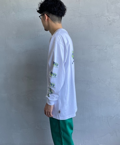 BEN DAVIS（ベンデイビス）の「[BEN DAVIS/ベンデイビス] アイキャッチオーバルバックロゴ ロングスリーブTシャツ（Tシャツ/カットソー・レディース・ホワイト/ブルー/ブラック・L/M/XL）」の4枚目の写真