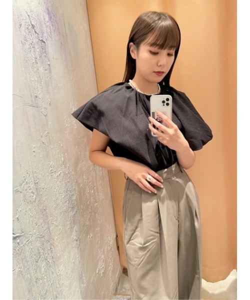 THROW by SLY（スローバイスライ）の「THROW DRAPE WRINKLE BL