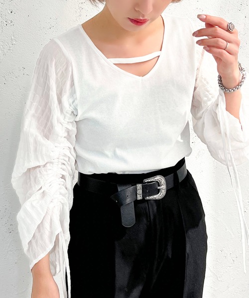 apres jour mignon(アプレジュールミニョン)の「2WAY布帛コンビトップス【ZOZOTOWN限定アイテム】(その他トップス・レディース・ベージュ/オフホワイト/ブラック・フリー/X-LARGE)」の4枚目の写真