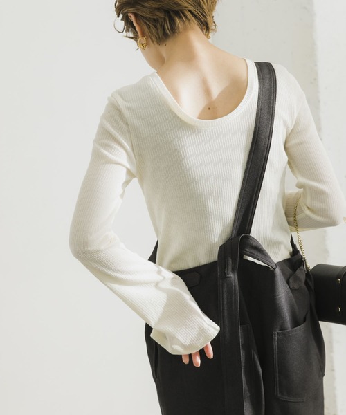 URBAN RESEARCH（アーバンリサーチ）の「前後2WAYフレアスリーブシアーカットソー（Tシャツ/カットソー・レディース・ホワイト/ベージュ/ブルー/ボルドー・FREE）」の14枚目の写真