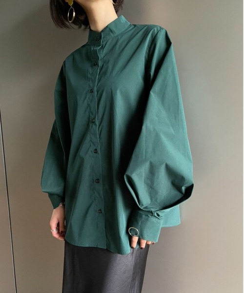 MAISON BREEZE（メゾンブリーズ）の「【MAISON BREEZE】ZOZOランキング1位獲得のオールシーズンver.超高密度ワッシャースタンドカラーボリュームスリーブシャツ（シャツ/ブラウス・レディース・ブルー/ブラック/ベージュ/グリーン/ホワイト・3/4）」の4枚目の写真