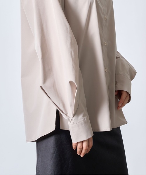 MAISON BREEZE（メゾンブリーズ）の「【MAISON BREEZE】ZOZOランキング1位獲得のオールシーズンver.超高密度ワッシャースタンドカラーボリュームスリーブシャツ（シャツ/ブラウス・レディース・ブルー/ブラック/ベージュ/グリーン/ホワイト・3/4）」の8枚目の写真