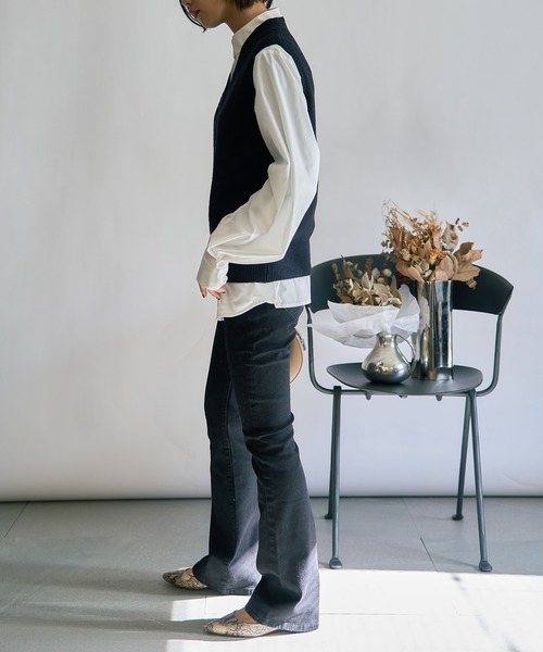 MAISON BREEZE（メゾンブリーズ）の「【MAISON BREEZE】ZOZOランキング1位獲得のオールシーズンver.超高密度ワッシャースタンドカラーボリュームスリーブシャツ（シャツ/ブラウス・レディース・ブルー/ブラック/ベージュ/グリーン/ホワイト・3/4）」の12枚目の写真