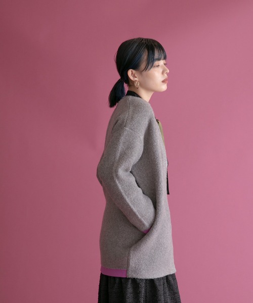 Eimee Law(エイミーロウ)の「Wフェイスミドル丈ニットカーディガン(カーディガン/ボレロ・レディース・グレー/ライトベージュ/モカ/チャコールグレー・38)」の17枚目の写真