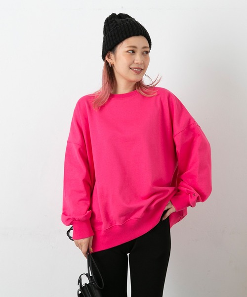 PICHI(ピイチ)の「P刺繍カラースウェット(スウェット・レディース・グリーン/ピンク/アイボリー・FREE)」の3枚目の写真
