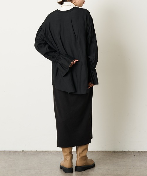 Omekashi(オメカシ)の「起毛ミドルスカート(スカート・レディース・ブラック/オフホワイト/グリーン・FREE)」の4枚目の写真