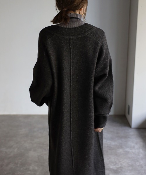 Bonjour Sagan(ボンジュールサガン)の「ディープVネックニットワンピース(ワンピース・レディース・チャコールグレー/アイボリー/モカ/グレー・FREE)」の19枚目の写真