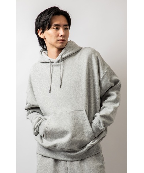 Beno（ビーノ）の「TCソフト裏起毛 オーバーシルエット プルオーバーパーカー（パーカー・メンズ・マスタード/ロイヤルブルー/ネイビー/ホワイト/グリーン/グレー/グレイッシュベージュ/ブラック・M/L/XL）」の3枚目の写真