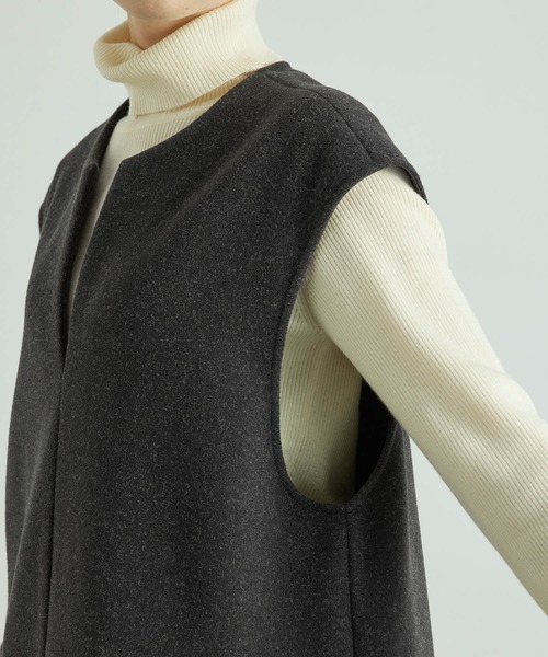 ROPE' PICNIC（ロペピクニック）の「【芳根京子さん別注カラー:ライトグリーン】セットアップ対応/ベストトップス（ベスト・レディース・チャコールグレー/ベージュ/ライトグリーン・38）」の22枚目の写真