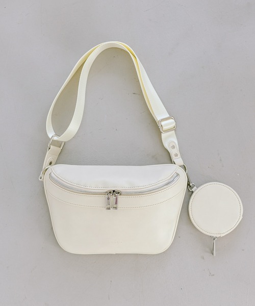 OLIVE des OLIVE(オリーブデオリーブ)の「サークルポーチ付ボディバッグ(ボディバッグ/ウエストポーチ・レディース・ブラック/アイボリー・FREE)」の20枚目の写真