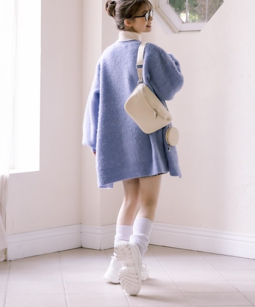 OLIVE des OLIVE(オリーブデオリーブ)の「サークルポーチ付ボディバッグ(ボディバッグ/ウエストポーチ・レディース・ブラック/アイボリー・FREE)」の6枚目の写真