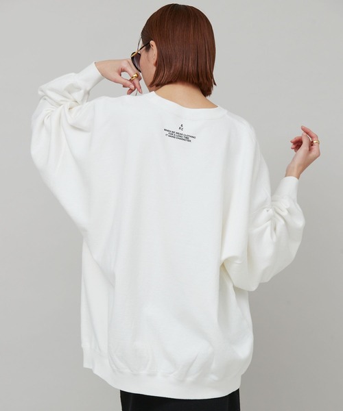 Curensology（カレンソロジー）の「Curensology(カレンソロジー)/＜&RC＞オーガニックビッグトレーナー（スウェット・レディース・ホワイト/モカ/ライトイエロー/オレンジ/ブラック・FREE）」の2枚目の写真