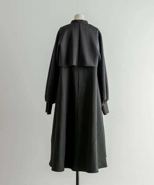 ear PAPILLONNER（イアパピヨネ）の「【SUM1 STYLE（スミスタイル）】セパレートボリュームスリーブワンピース（ワンピース・レディース・ブラック・FREE）」の4枚目の写真