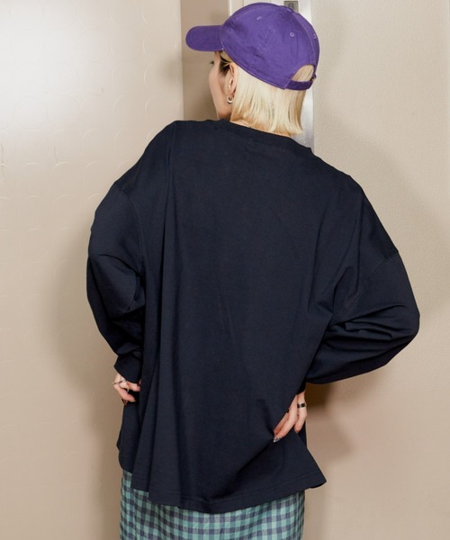 Auntie Rosa Holiday（アンティローザホリデー）の「カレッジロゴロンT（Tシャツ/カットソー・レディース・オフホワイト/ナチュラル/ホワイト/ネイビー/ライトグレー/ホワイト系/ダークブルー・FREE）」の11枚目の写真