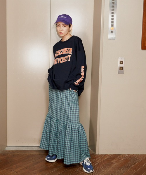 Auntie Rosa Holiday（アンティローザホリデー）の「カレッジロゴロンT（Tシャツ/カットソー・レディース・オフホワイト/ナチュラル/ホワイト/ネイビー/ライトグレー/ホワイト系/ダークブルー・FREE）」の19枚目の写真