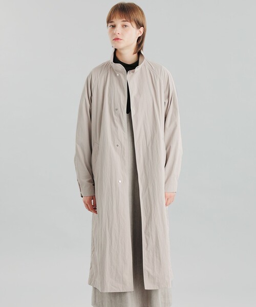 MACKINTOSH PHILOSOPHY（ﾏｯｷﾝﾄｯｼｭ ﾌｨﾛｿﾌｨｰ）の「GREY LABEL スタンドカラーコート（トレンチコート・レディース・ベージュ/ブラック・6/2）」の16枚目の写真