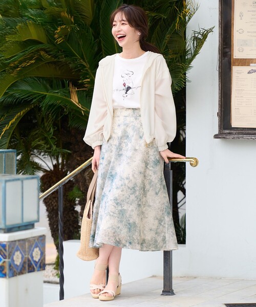 ANY SIS(エニィスィス)の「【洗える】水彩フラワープリント スカート(スカート・レディース・ライトグリーン系4/ブラック系4・2/3/1)」の10枚目の写真