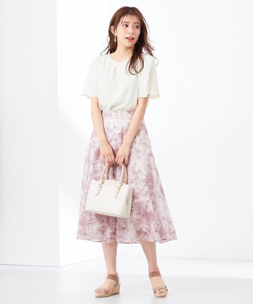 ANY SIS(エニィスィス)の「【洗える】水彩フラワープリント スカート(スカート・レディース・ライトグリーン系4/ブラック系4・2/3/1)」の12枚目の写真