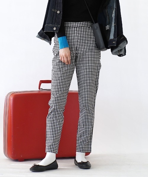 zootie（ズーティー）の「【待望のポケット復活！新感覚の穿き心地♪】エアパンツ［テーパード］（その他パンツ・レディース・ライトグリーン/アイボリー/チャコール/ブラック×グリーン/ベージュ/オリーブ/ネイビー/ライトブルー/ホワイト×ブラック/ベビーピンク/ブラック×グレー/ライトインディゴブルー/ケミカルウォッシュ/ブラック/ブラック系その他/グレー系その他/ブラウン/ダークベージュ/ホワイト系その他/インディゴブルー/キャメル/ミント/ブラック系その他2・L/LL/M/S/S1/M1/L1/LL1）」の3枚目の写真