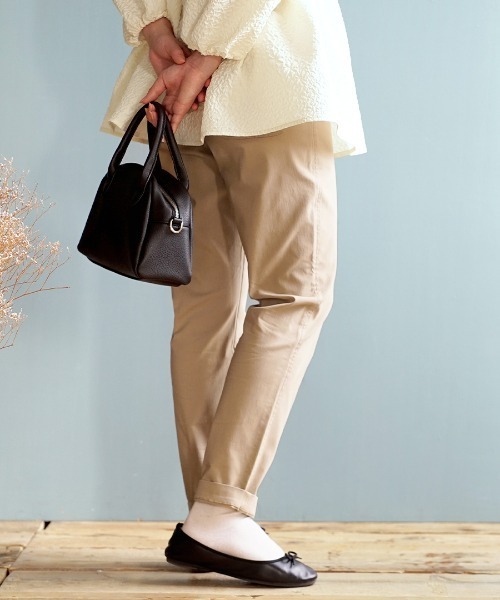 zootie（ズーティー）の「【待望のポケット復活！新感覚の穿き心地♪】エアパンツ［テーパード］（その他パンツ・レディース・ライトグリーン/アイボリー/チャコール/ブラック×グリーン/ベージュ/オリーブ/ネイビー/ライトブルー/ホワイト×ブラック/ベビーピンク/ブラック×グレー/ライトインディゴブルー/ケミカルウォッシュ/ブラック/ブラック系その他/グレー系その他/ブラウン/ダークベージュ/ホワイト系その他/インディゴブルー/キャメル/ミント/ブラック系その他2・L/LL/M/S/S1/M1/L1/LL1）」の13枚目の写真